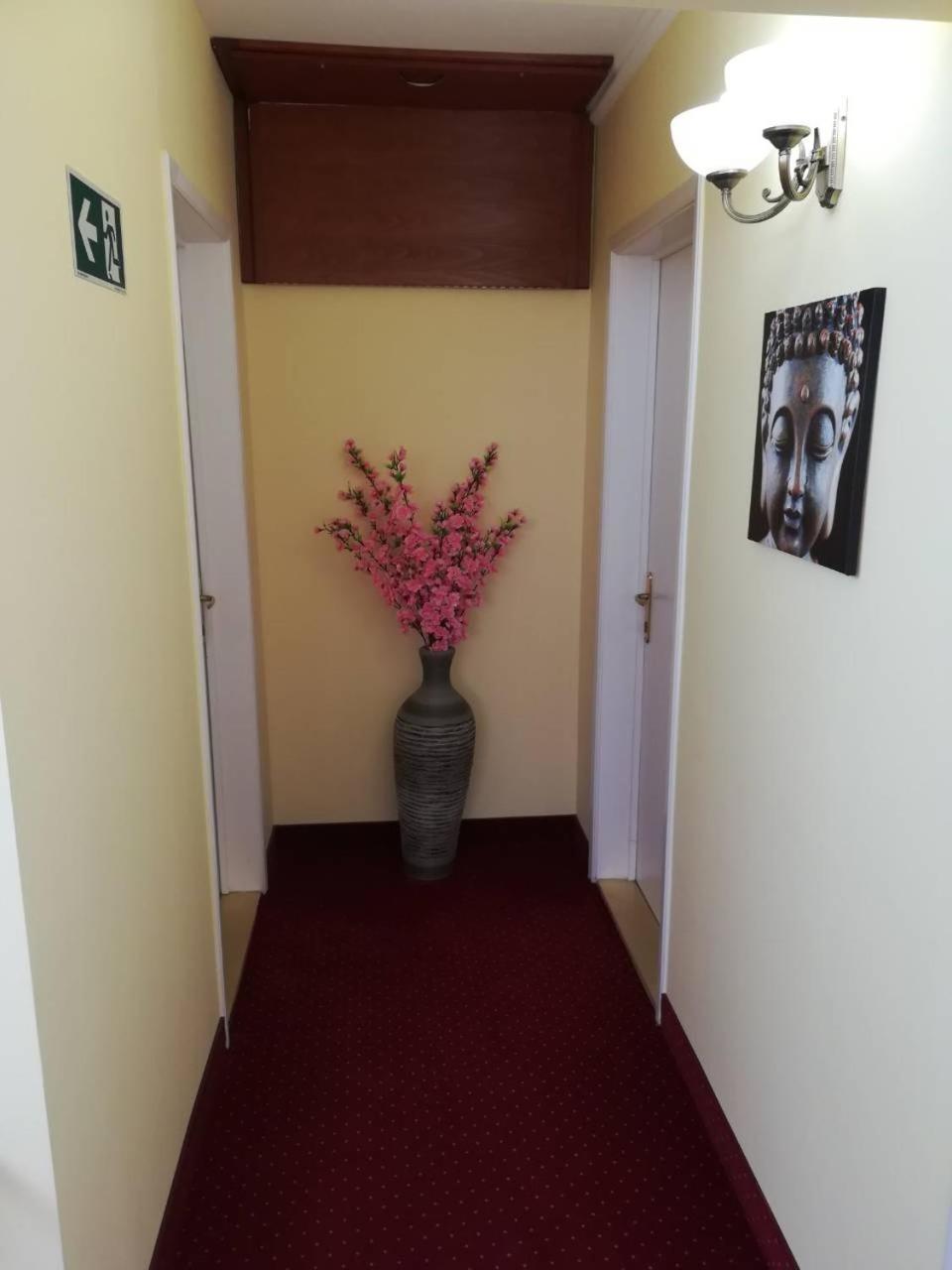 Centrum Panzio Szentendre Zewnętrze zdjęcie